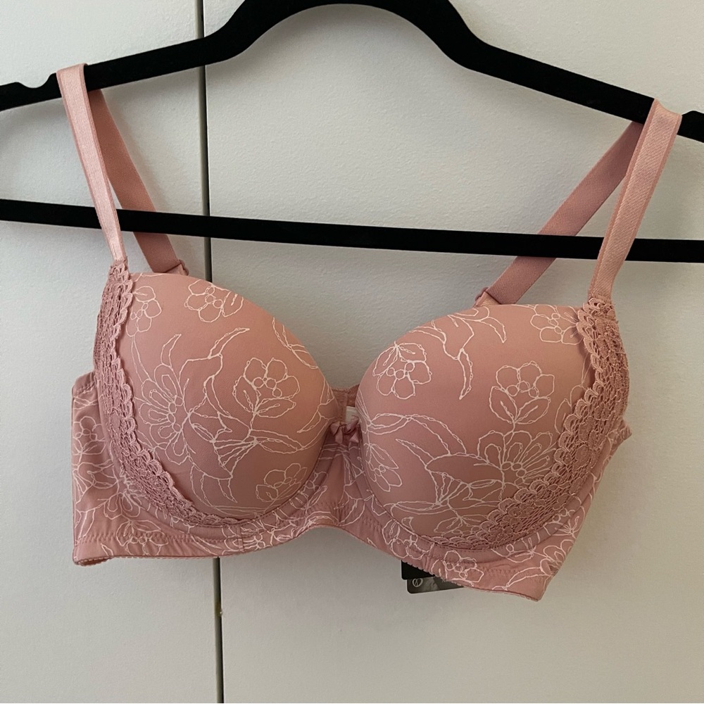 Blush Pink Floral Lace Underwire Bra